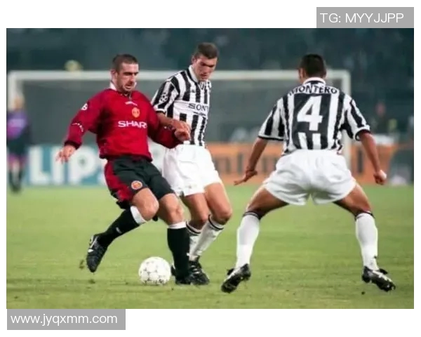 重生纯白足球球星崛起之路从逆袭到巅峰荣耀